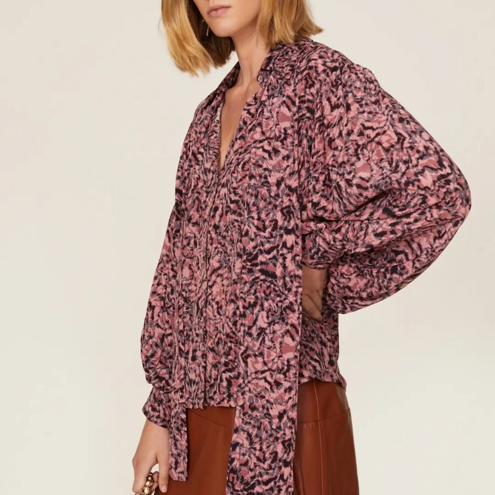 Gilner Farrar- Woman’s Top- L